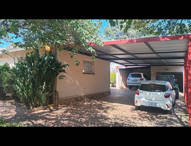 3 BEDROOM HOUSE FOR SALE IN KENSINGTON B